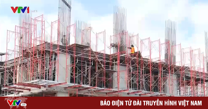 “Ngân hàng không thiếu vốn cho bất động sản”