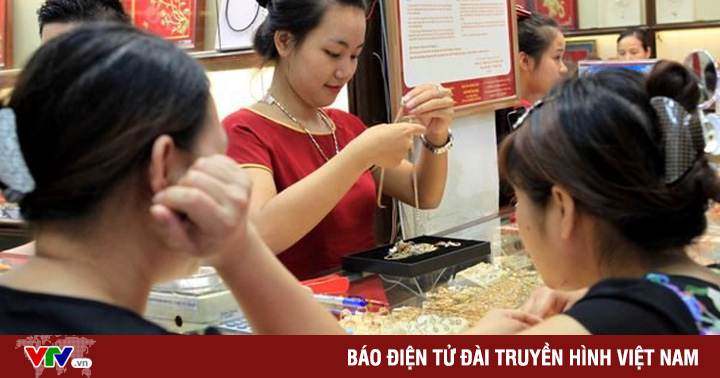 Giá vàng quay đầu giảm
