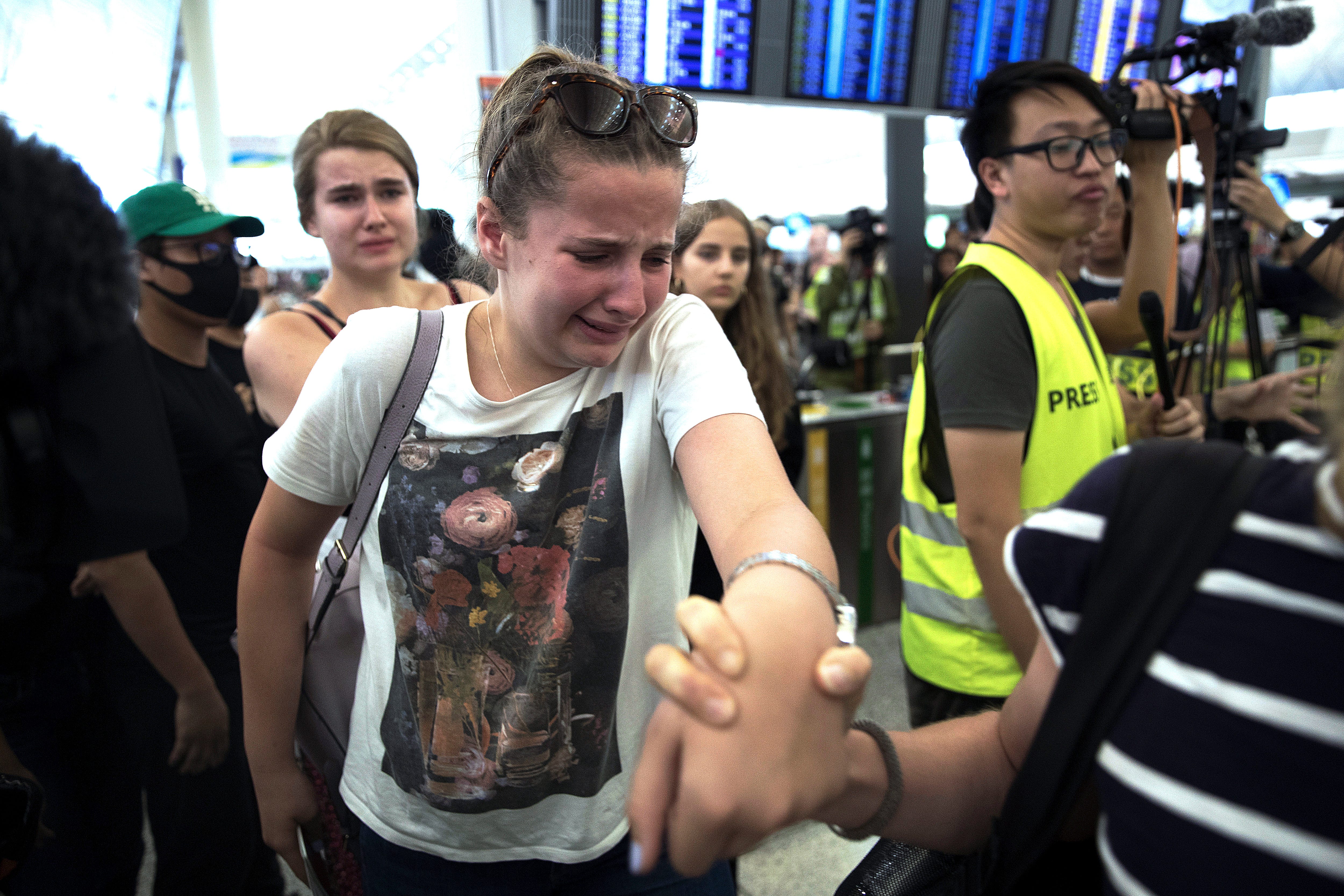 Airport closed second day, bad for business