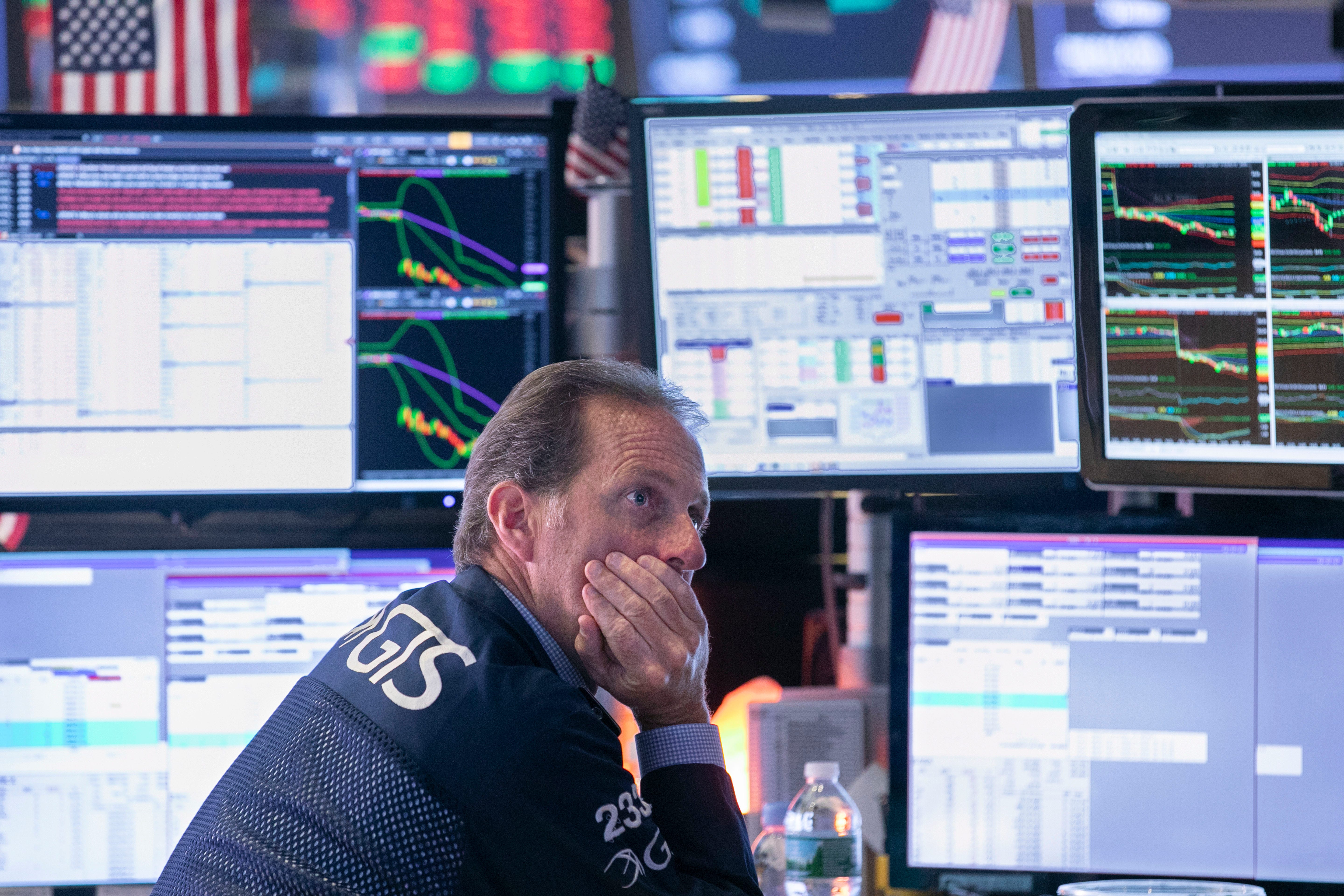 Global stock market, Dow Jones drop amid trade war