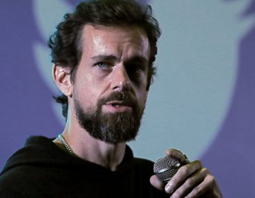 Twitter warns of possible $250 million FTC fine