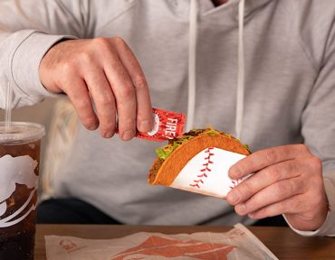 Free Taco Bell taco and Wendy's free chicken sandwich