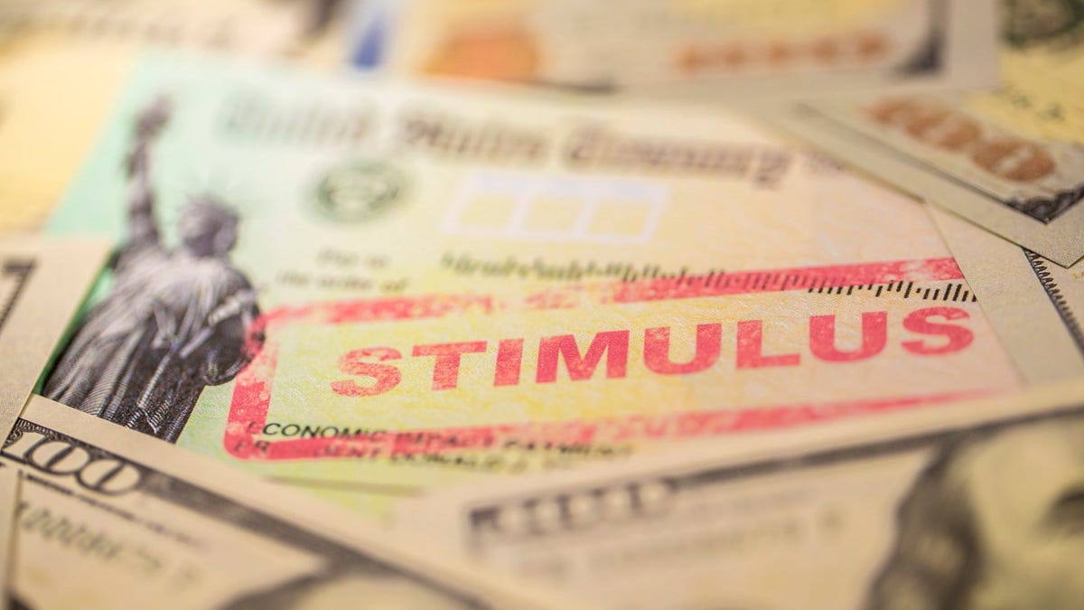 Congress should lower top income threshold for COVID-19 stimulus checks, analysis shows