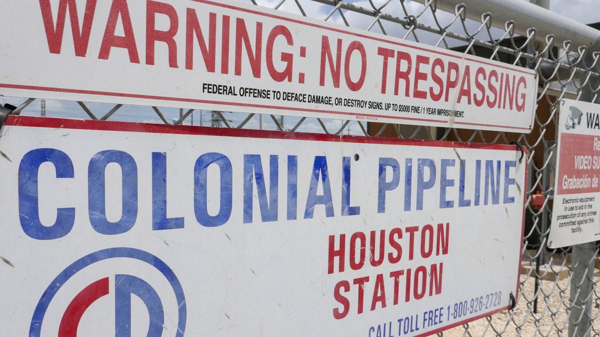 Colonial Pipeline temporarily halts fuel delivery as Hurricane Ida hits